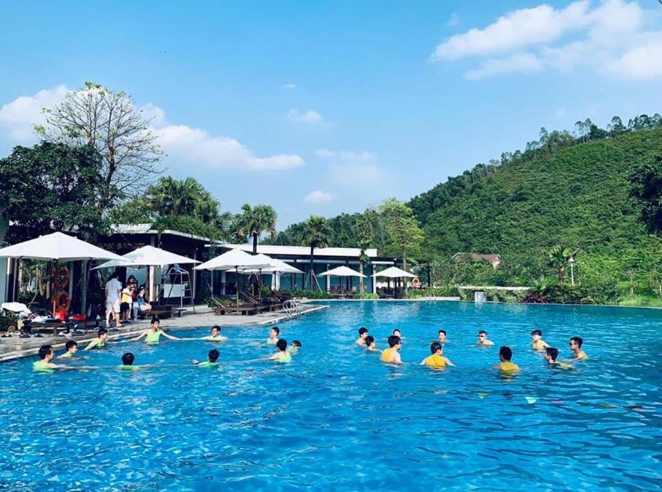Xanh Villas Resort & Spa Luxury Hanoi Buitenkant foto